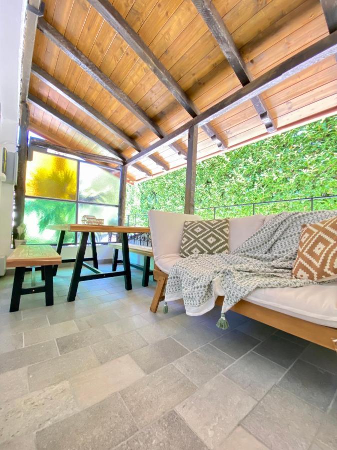 Isola Bella Studios Стреза Екстериор снимка